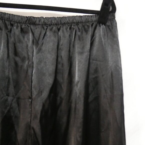 Unbranded | 2XL | Black Satin Texture Slip-On Loungewear Pants | Elastic Waist - Picture 12 of 16